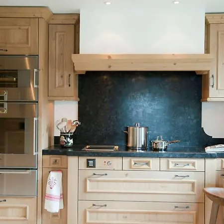 Luxurious Alpine Flat With Amenities Holiday home *