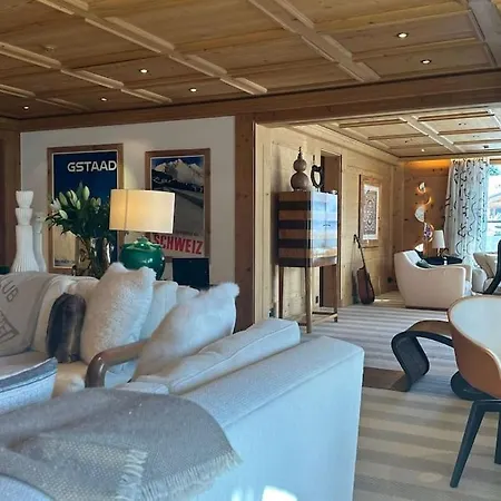 Luxurious Alpine Flat With Amenities * غشتاد